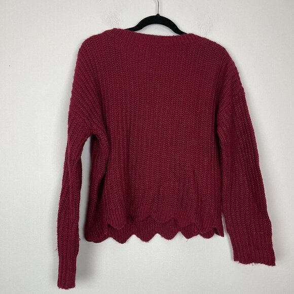 Franchescas Alya Red Sparkly Scalloped Hem Woman’s Sweater Cropped Size Medium - Picture 6 of 6